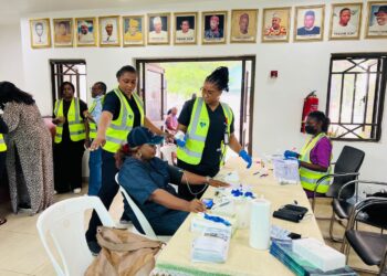 NUJ FCT, Nizamiye Hospital provide free medical check up to over 300 journalists in Abuja